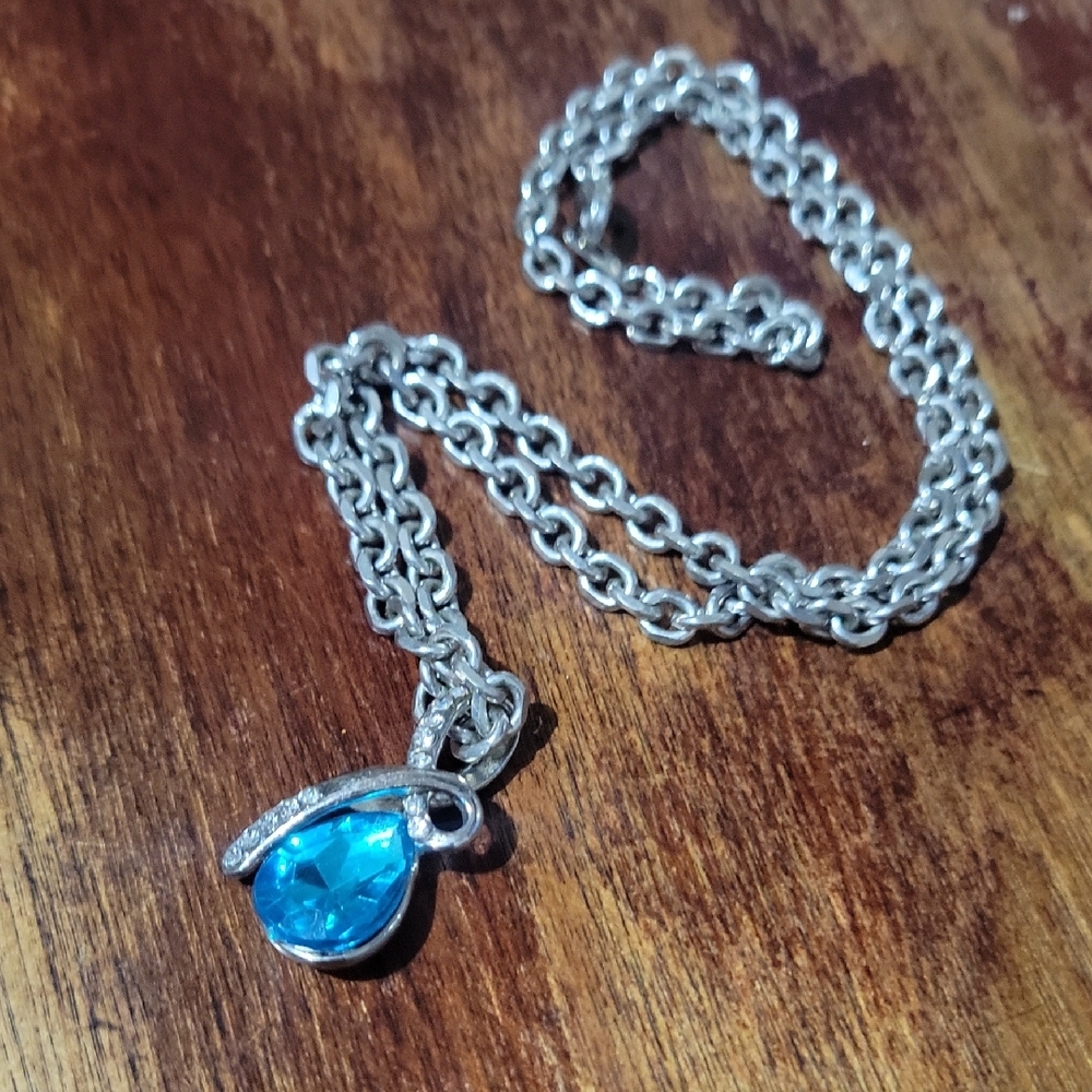 18" Silver Plated Necklace with Blue Gemstone Pendant